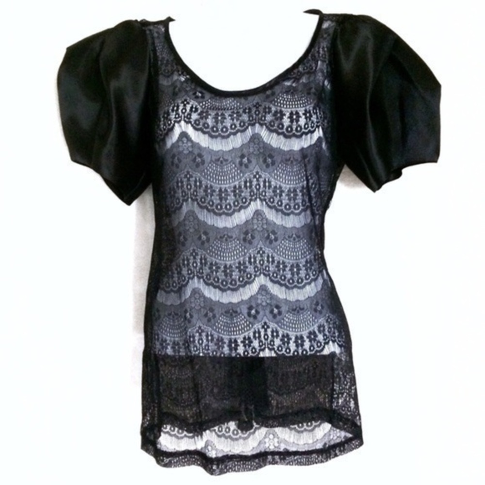 Puff Sleeve Lace & Satin Top!